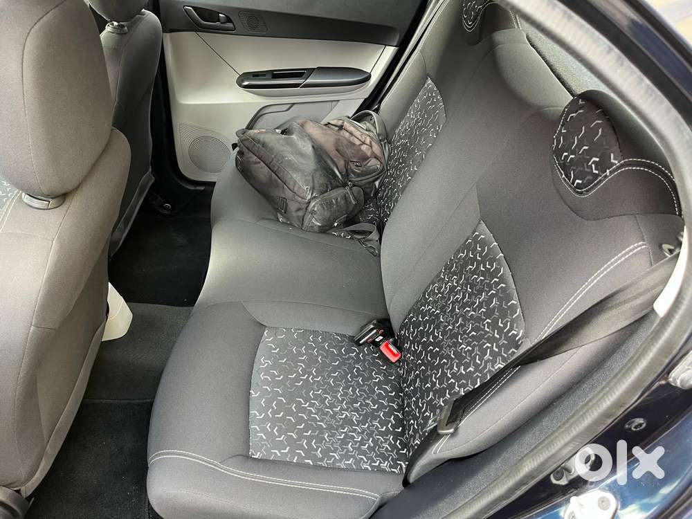 Tata Tiago 1.2 Revotron Xt (o), 2022, Petrol