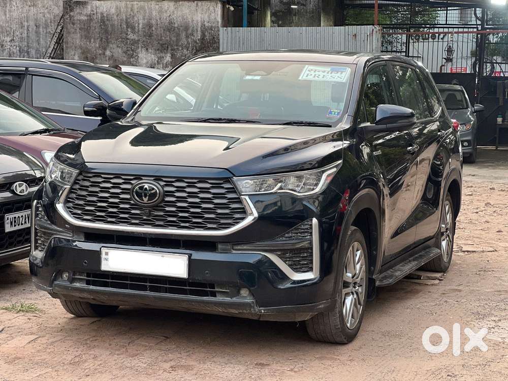 Toyota Innova Hycross 2.0 Zx Hybrid 7 Str, 2023, Cng & Hybrids