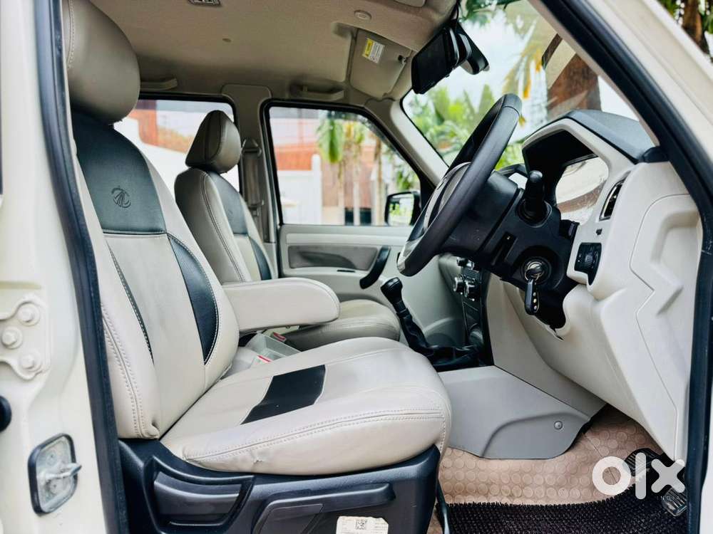 Mahindra Scorpio S10 7 Seater, 2015, Diesel