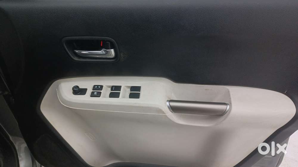 Maruti Suzuki Ignis 1.2 Amt Delta, 2018, Petrol