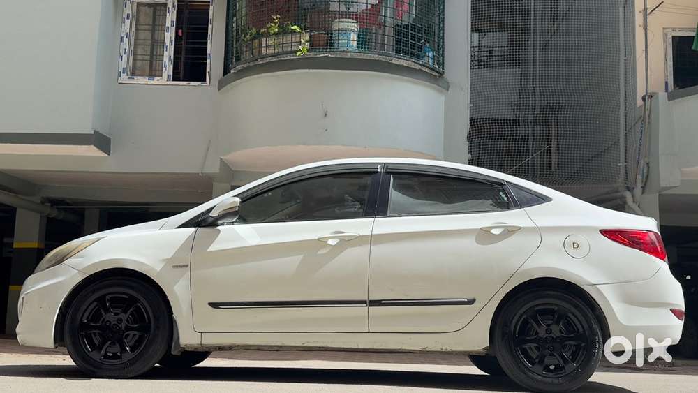 Hyundai Verna Diesel Manual 2011