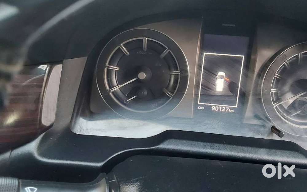 Toyota Innova Crysta 2.4 Vx Mt 8s, 2020, Diesel