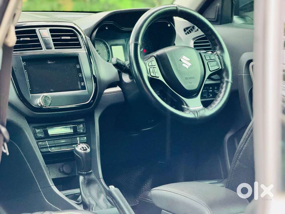 Maruti Suzuki Vitara Brezza Zdi Plus, 2017, Diesel