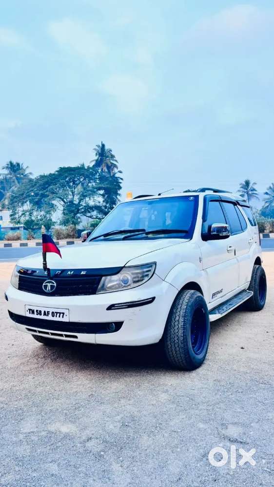 Tata Safari Storme 2014