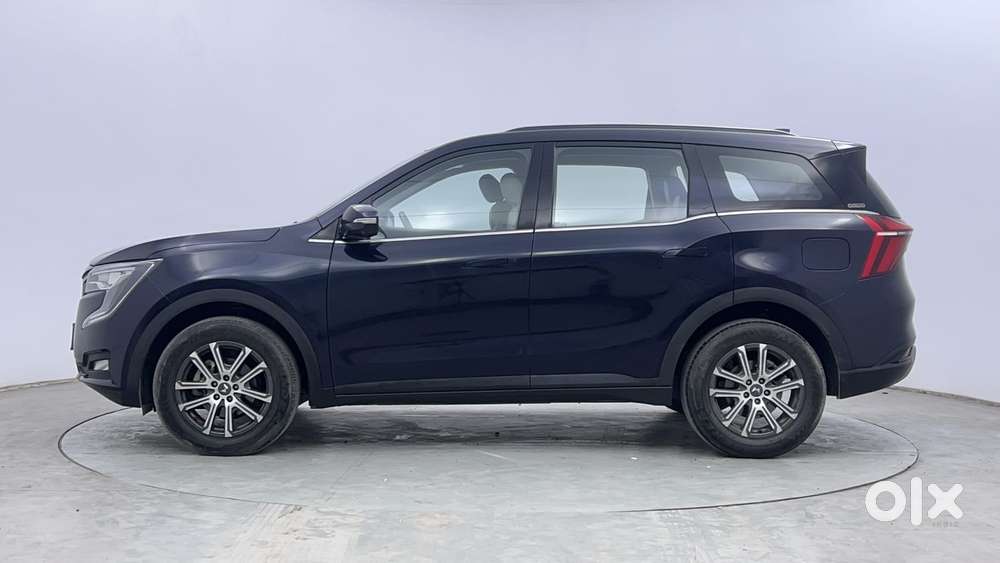 Mahindra Xuv700 2.0 Ax 7 Petrol At Luxury Pack Str, 2021, Petrol