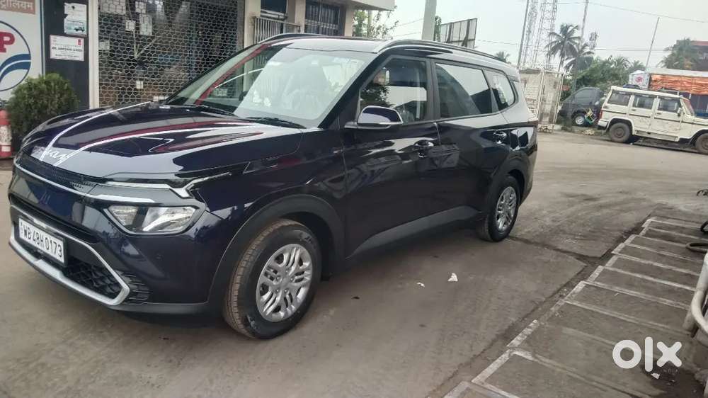 Kia Carens 2024 Petrol 15000 Km Driven, Personal Car.good Car,