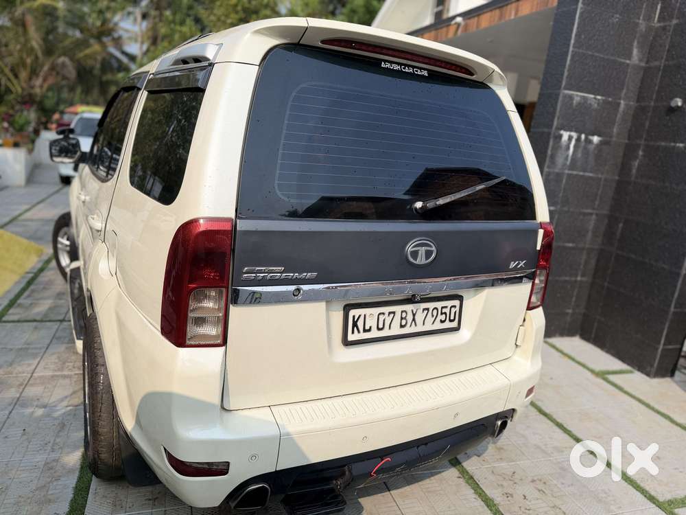 Tata Safari Vxi 4x2 Bsii, 2013, Diesel