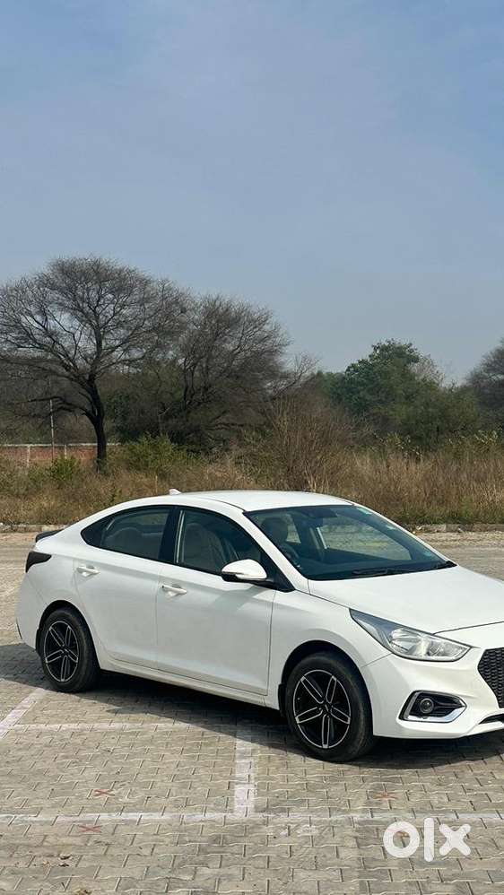 Hyundai Verna 2018 Petrol Well Maintained