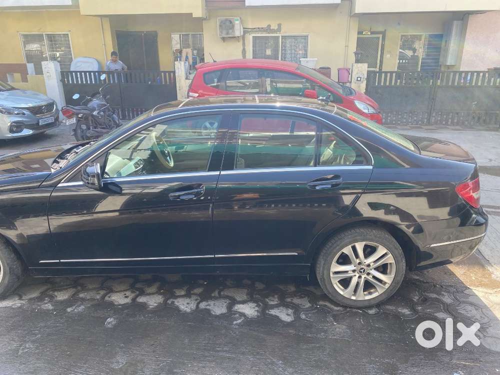 Black Color,accident Free Car