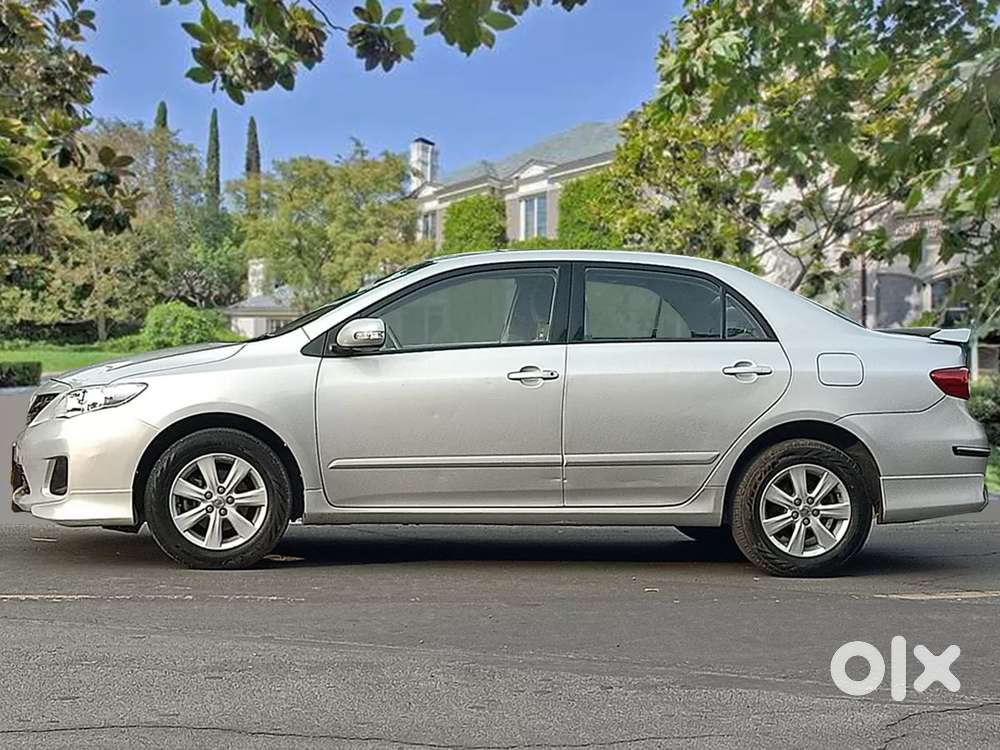 Toyota Corolla Altis [ ] 1.8 J, 2012, Petrol
