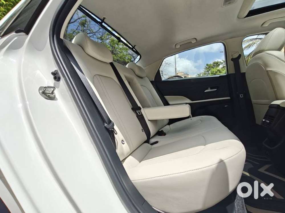 Hyundai Verna 1.5 Sx (o) Ivt, 2024, Petrol