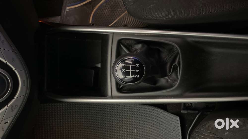 Maruti Suzuki Baleno 1.2 Zeta, 2017, Petrol