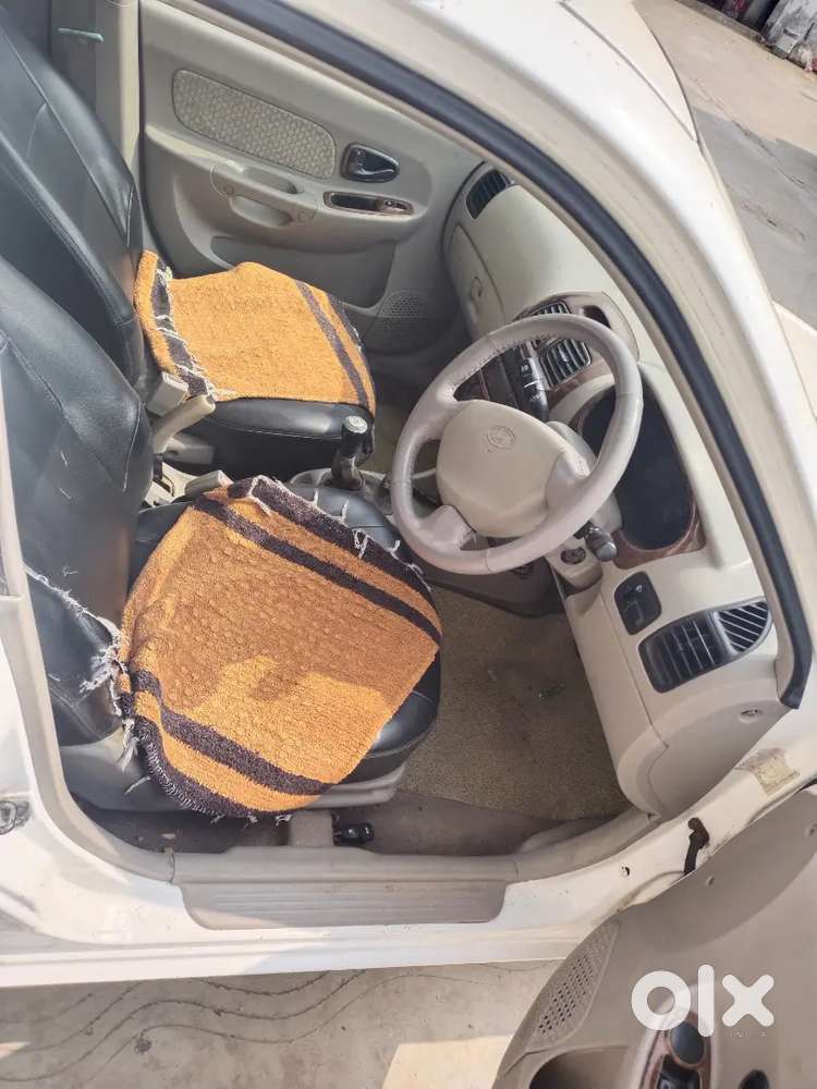 Hyundai Accent 2011 Cng & Hybrids 150000 Km Driven