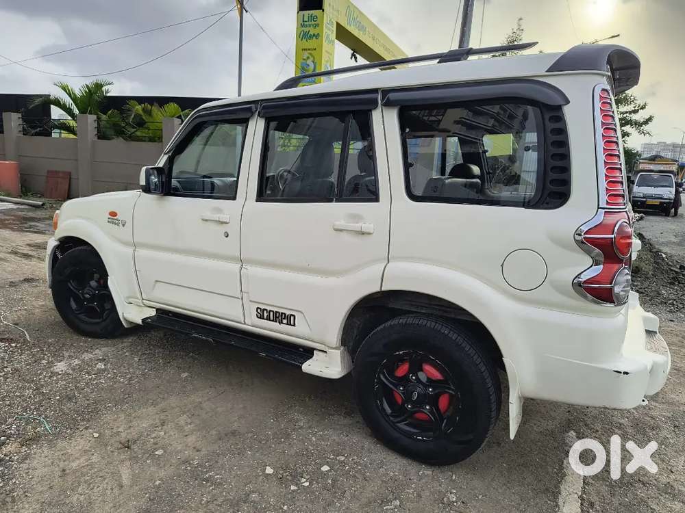 Mahindra Scorpio 2009 Diesel Well Maintained