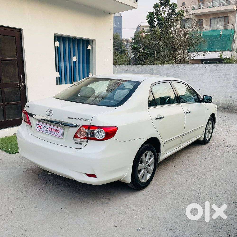 Toyota Corolla Altis 2013-2017 G At, 2014, Petrol