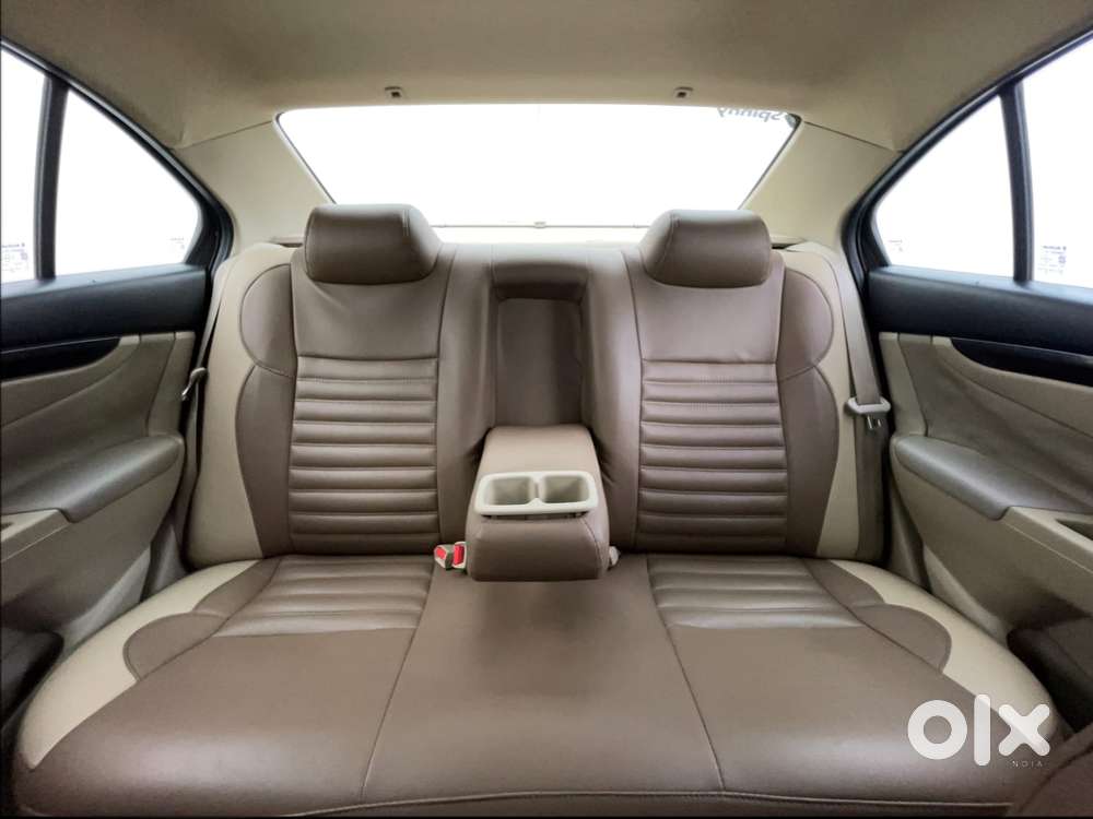 Maruti Suzuki Ciaz 2014-2017 At Zxi, 2016, Petrol