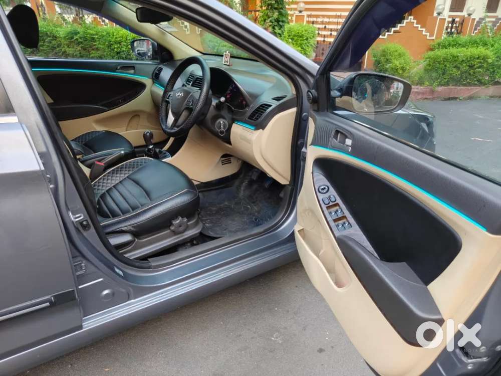 Hyundai Verna 1.6 Vtvt Sx, 2016, Petrol