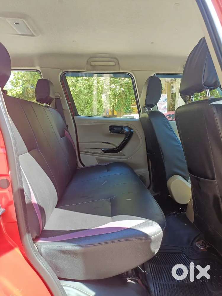 Mahindra Tuv 300 2016 Diesel 65000 Kms Driven