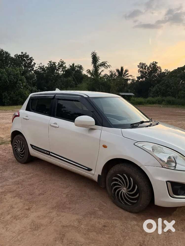 Maruti Suzuki Swift Lxi 2017 Year Car