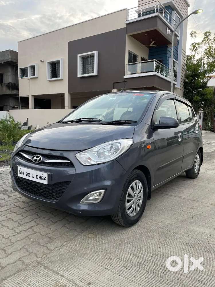 Hyundai I10 Sportz 2016 Petrol 65000 Km Driven