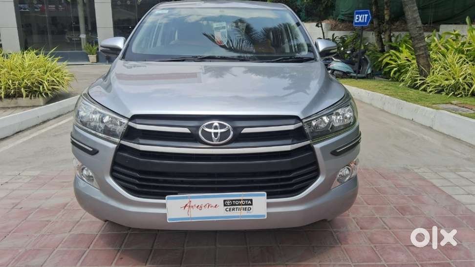 Toyota Innova Crysta 2.4 G Mt 7 Str, 2017, Diesel
