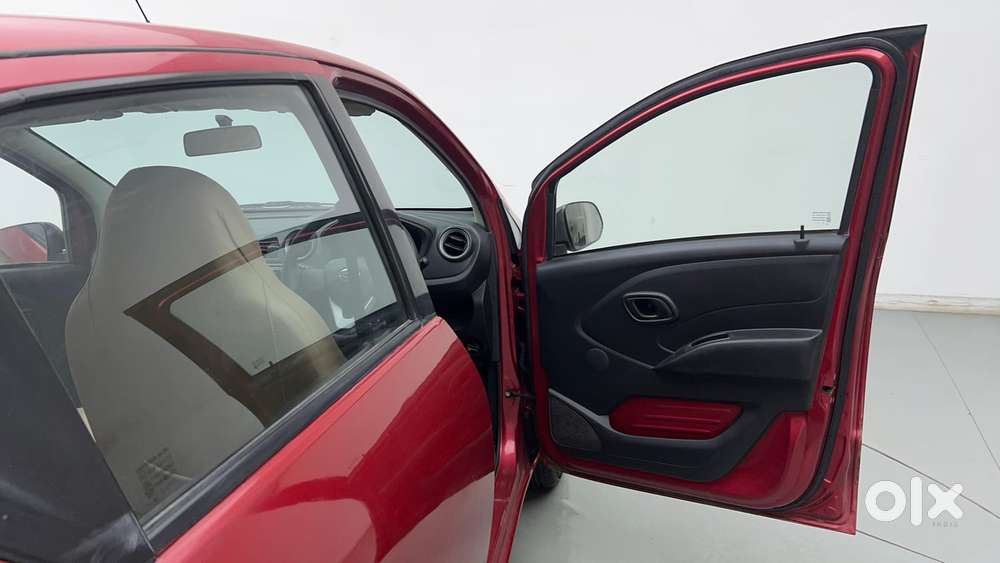 Datsun Redigo T Option, 2017, Petrol