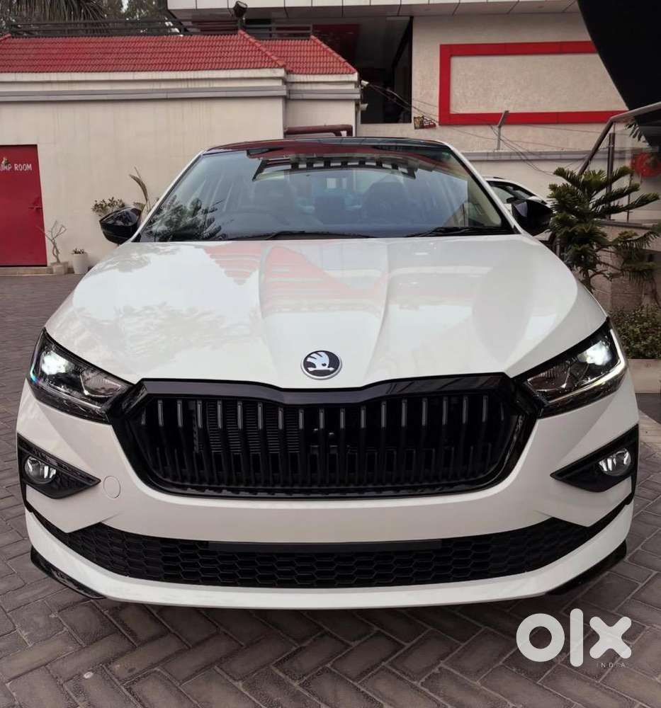 Skoda Slavia 2025 Petrol 7000 Km Driven