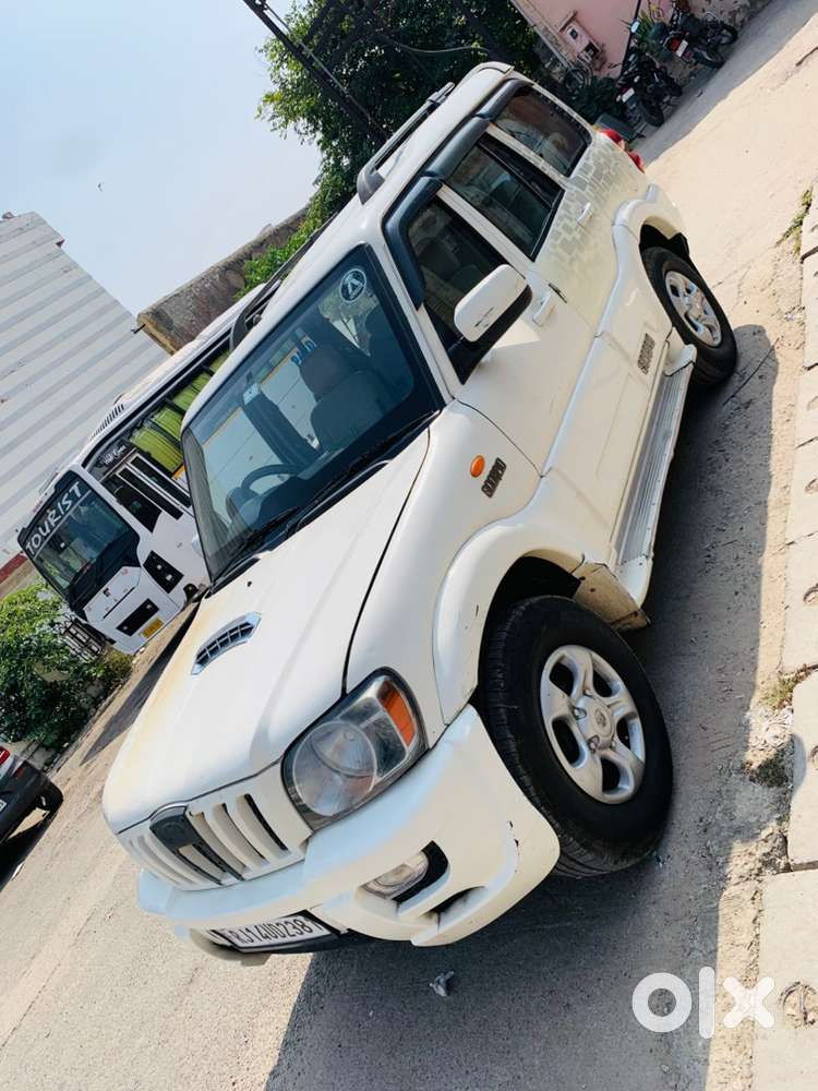 Mahindra Scorpio Classic 2013