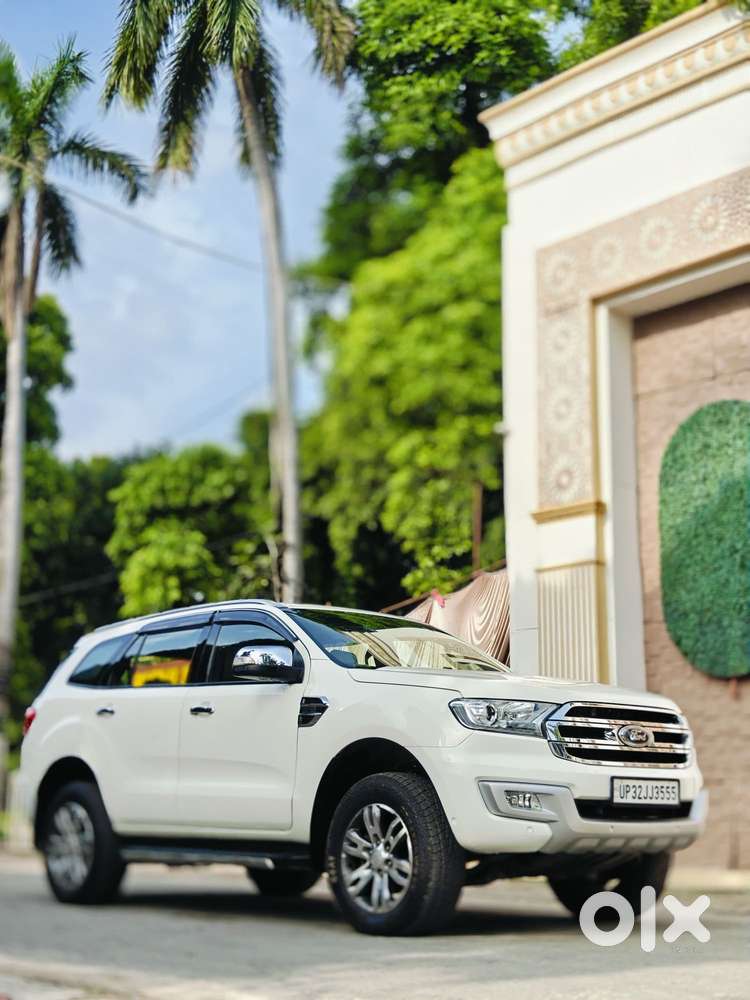 Ford Endeavour 3.2 Titanium At 4x4, 2017, Diesel