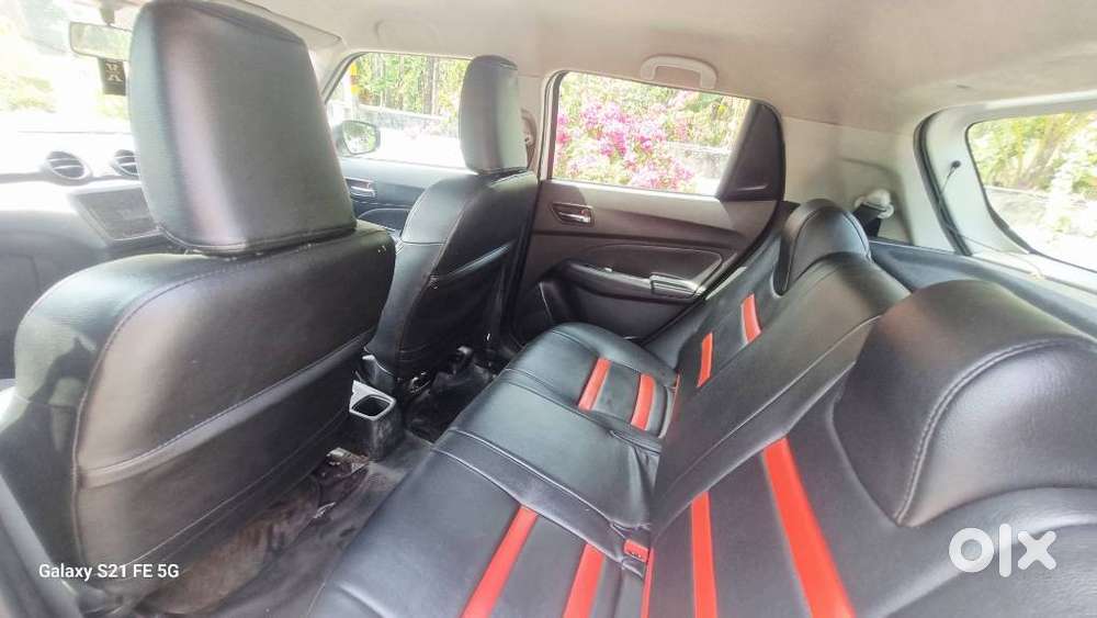 Maruti Suzuki Swift Vxi Optional, 2022, Petrol