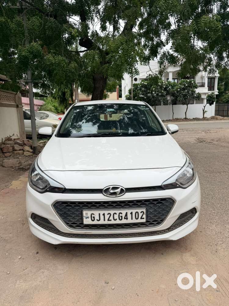Hyundai Elite I20 Petrol 34700 Km Driven