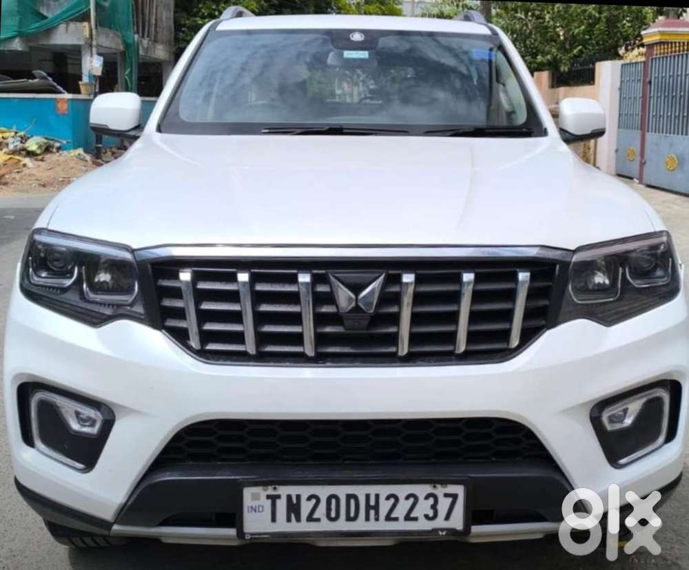Mahindra Scorpio-n 2.0 Z8 L Petrol At 6 Str, 2024, Petrol