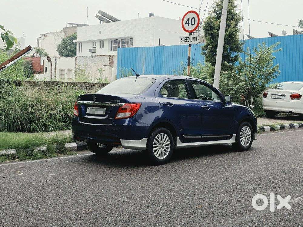 Maruti Suzuki Swift Dzire 1.2 Zxi Bsiv, 2018, Petrol