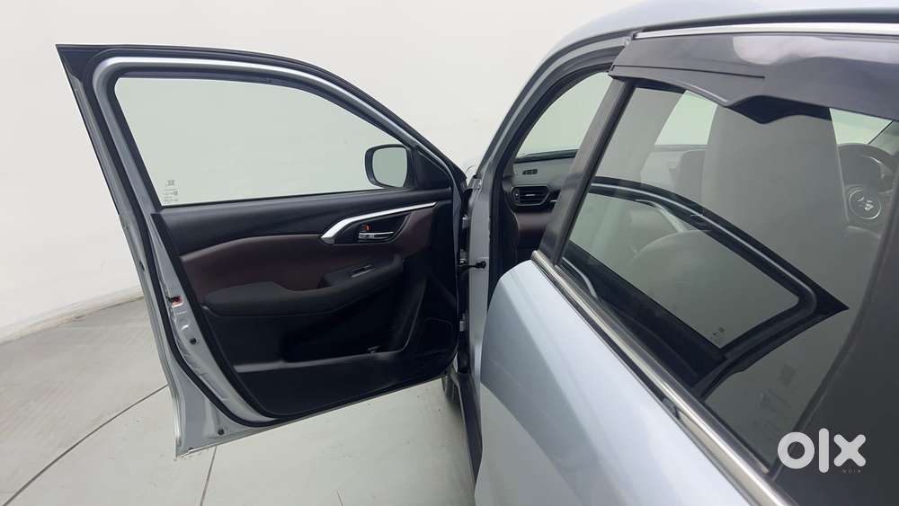 Maruti Suzuki Grand Vitara 1.5 Delta Smart Hybrid, 2024, Petrol