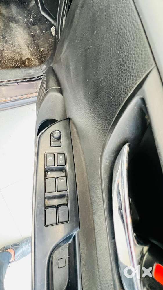 Maruti Suzuki Swift, 2015, Petrol