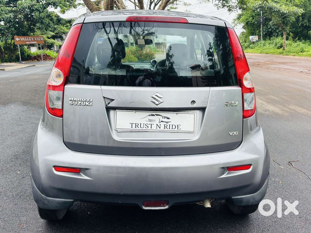 Maruti Suzuki Ritz Vxi, 2012, Petrol