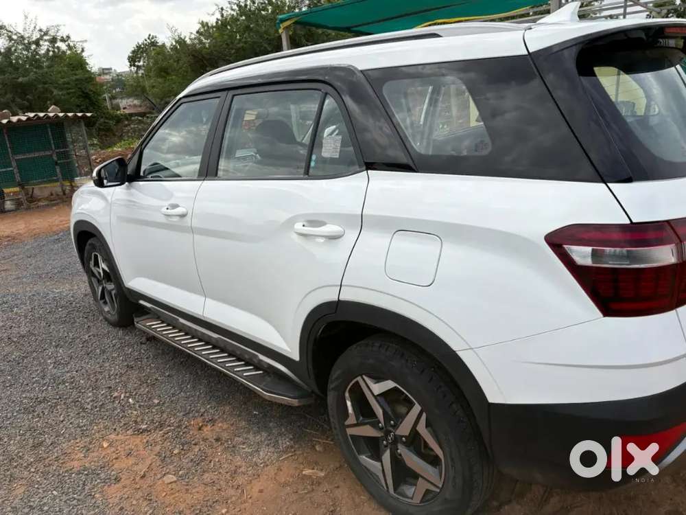 Hyundai Alcazar Prestige 2023