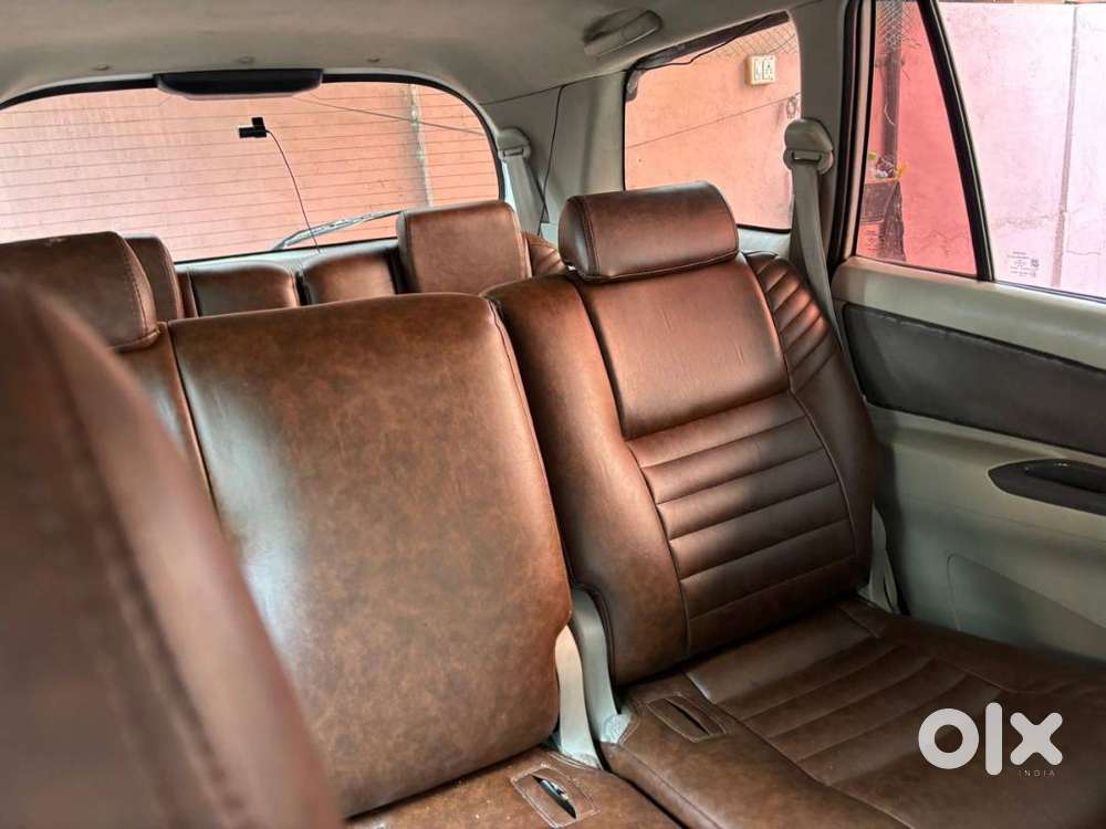 Toyota Innova 2012 2.5g – Excellent Condition