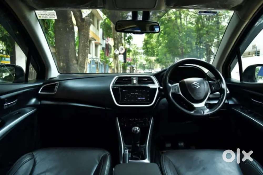 Maruti Suzuki S-cross 2020 Diesel Well Maintained All Service Records.