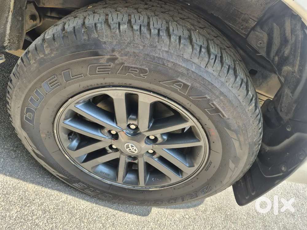 Toyota Fortuner 2015 Diesel Well Maintained