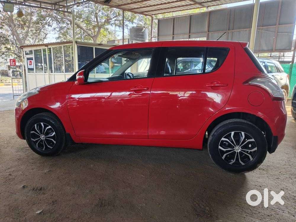 Maruti Suzuki Swift Vxi, 2017, Petrol