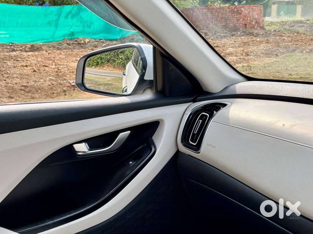 Hyundai Creta 1.5 Sx (o) Ivt Petrol, 2022, Petrol