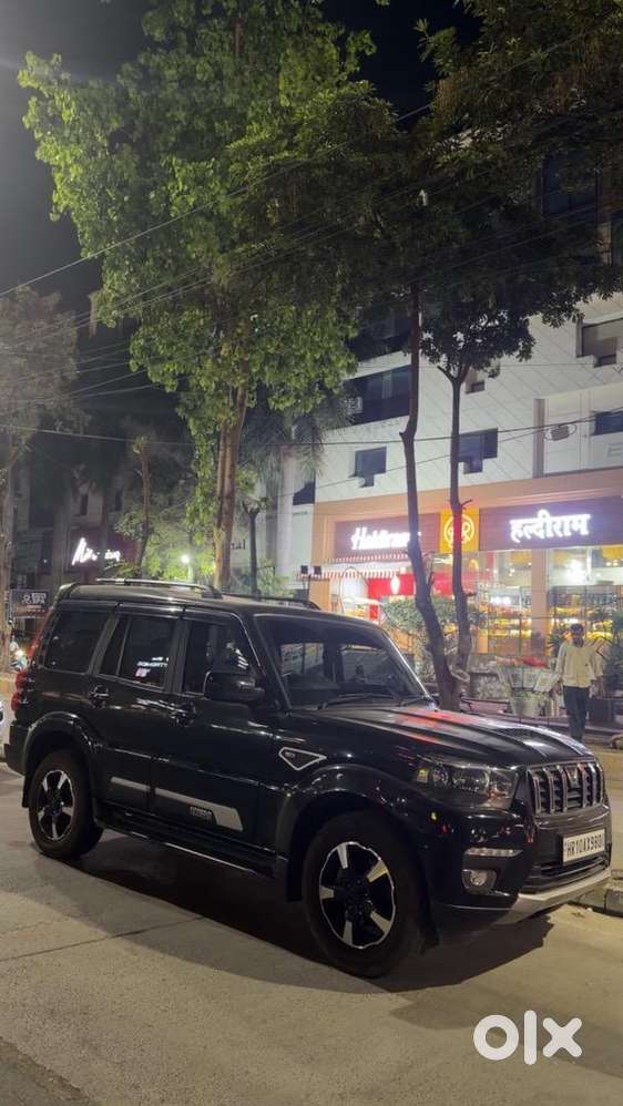 Scorpio Classic S11 Captain Seat