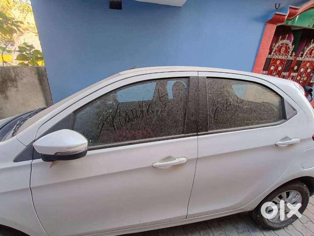 Less Km Driven . Newly Condition. Only At 300000₹.