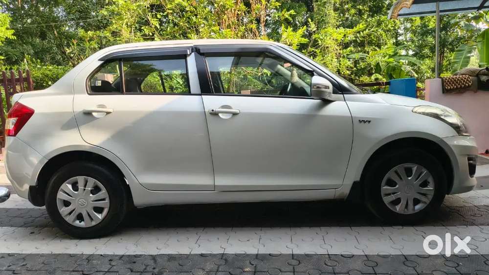 Maruti Suzuki Swift Dzire 2013 Petrol Well Maintained