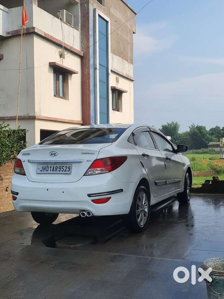 Hyundai Verna 2012 Petrol Well Maintained