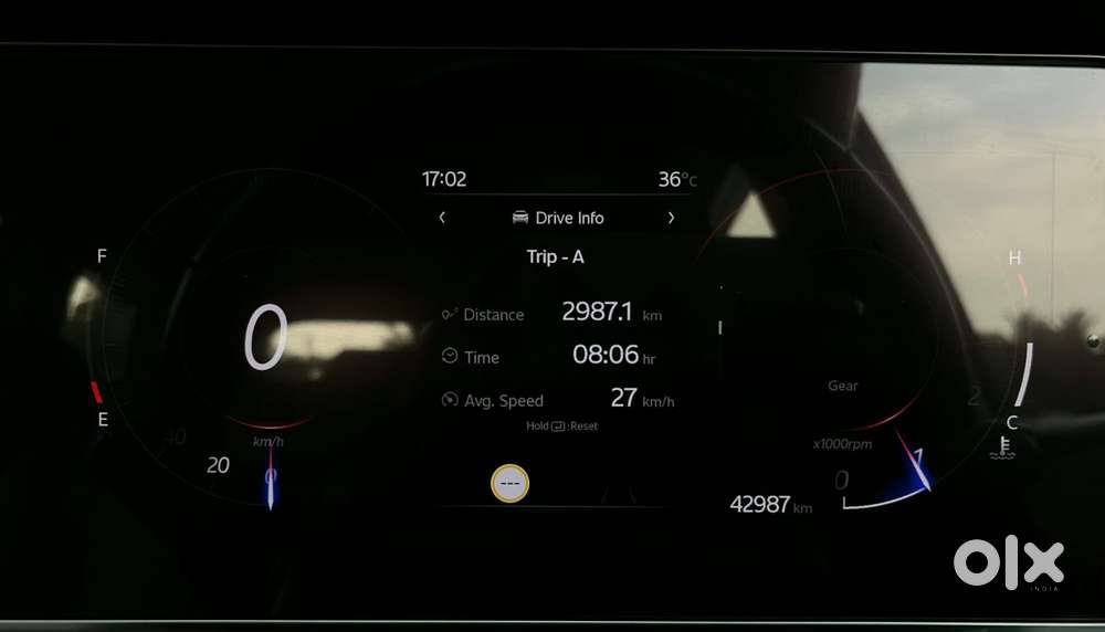 Mahindra Xuv700 2.2 Ax 7 Diesel Mt Luxury Pack Str, 2023, Diesel