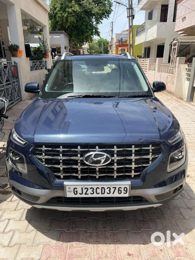 Urgent Selling. 
Hyundai Venue 2023 Cng & Hybrids 40000 Km Driven