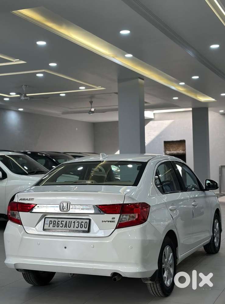 Honda Amaze 2nd Gen Vx, 2018, Petrol