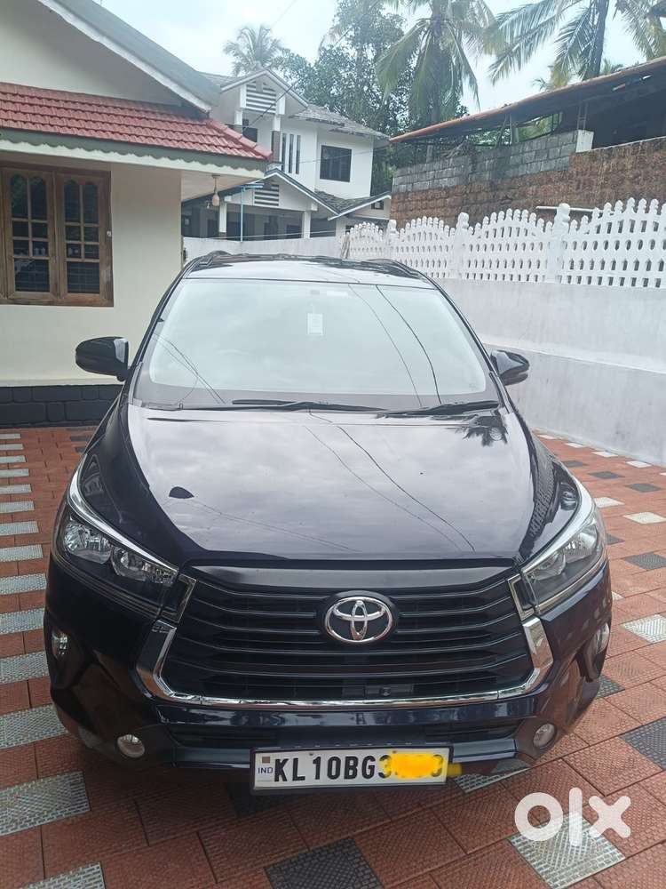 Toyota Innova Crysta [2020-ongoing] 2.4 Gx At 8 Str, 2022, Diesel